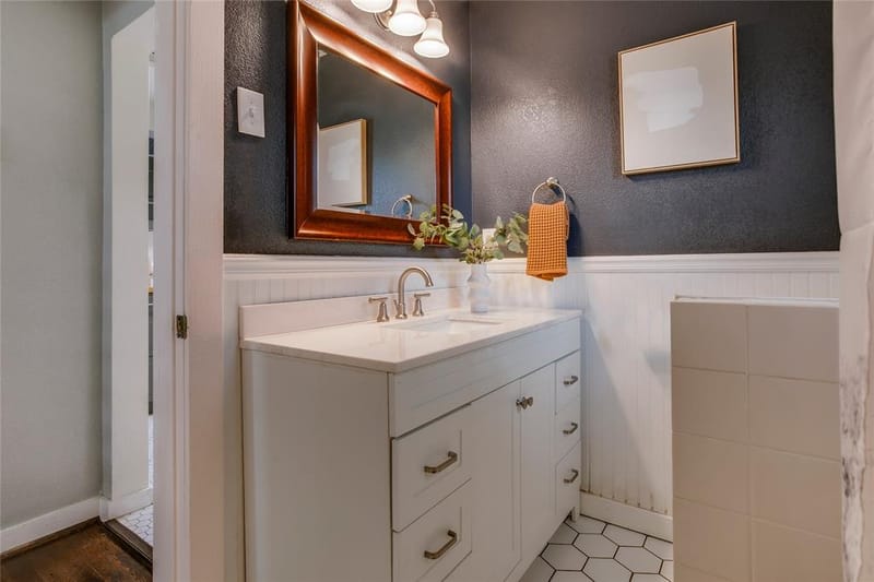 2745 Ivandell Avenue, Dallas TX 75211 - Photo 24