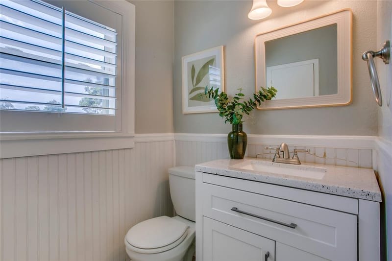 2745 Ivandell Avenue, Dallas TX 75211 - Photo 31