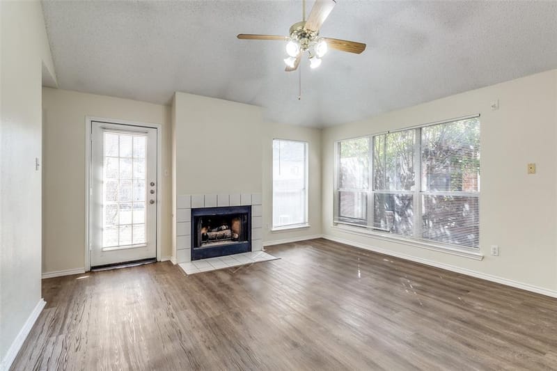 718 Indianpaint Drive, Mesquite TX 75149 - Photo 2