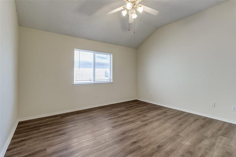 718 Indianpaint Drive, Mesquite TX 75149 - Photo 8