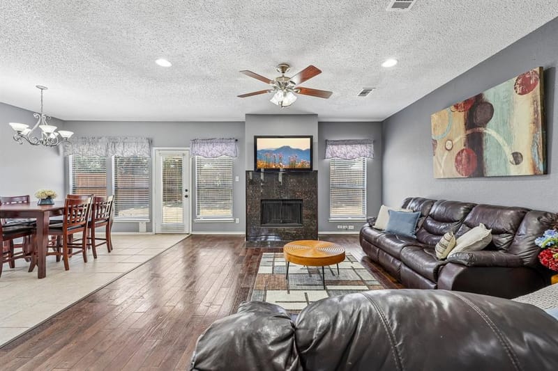 1910 Bentwood Court, Grapevine TX 76051 - Photo 6