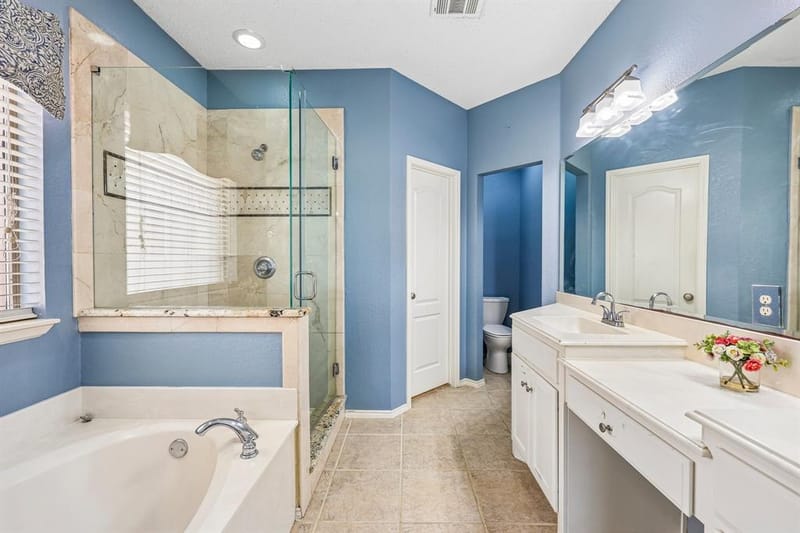1910 Bentwood Court, Grapevine TX 76051 - Photo 22