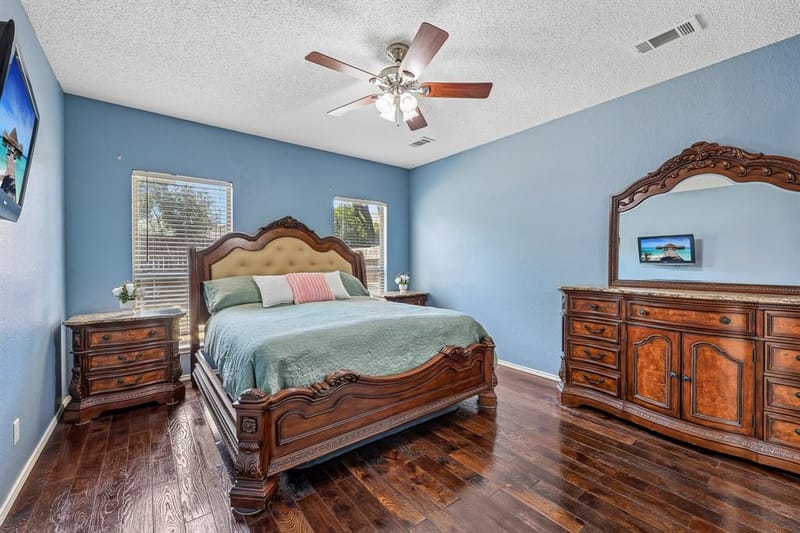 1910 Bentwood Court, Grapevine TX 76051 - Photo 20