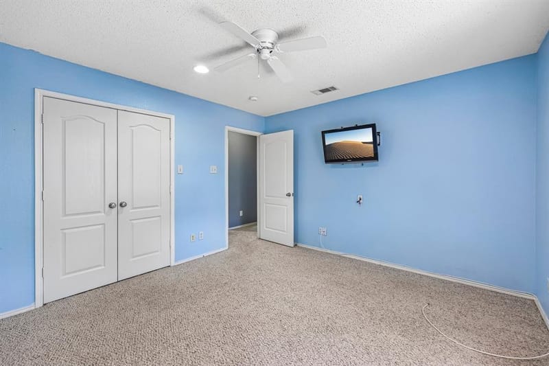 1910 Bentwood Court, Grapevine TX 76051 - Photo 31