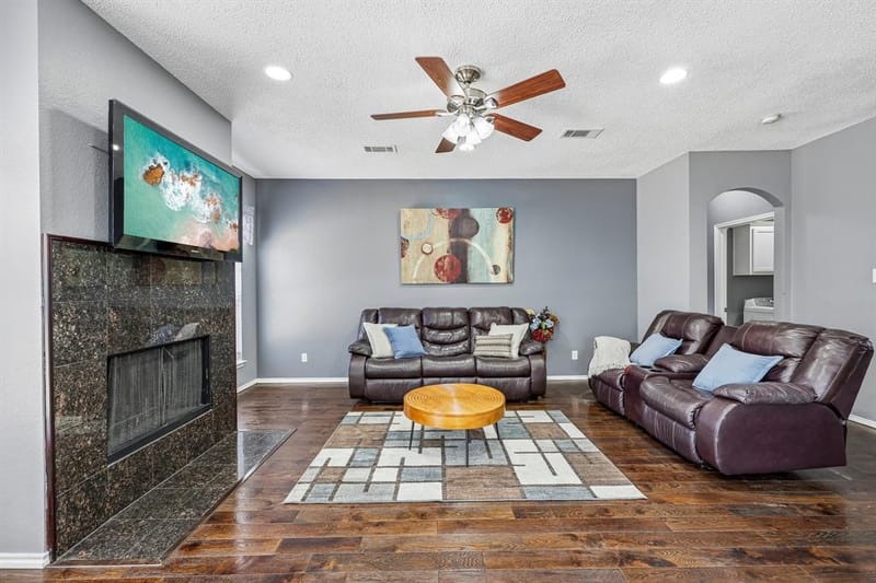 1910 Bentwood Court, Grapevine TX 76051 - Photo 8