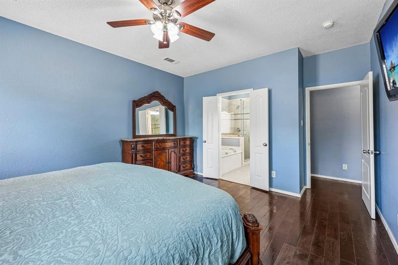 1910 Bentwood Court, Grapevine TX 76051 - Photo 21
