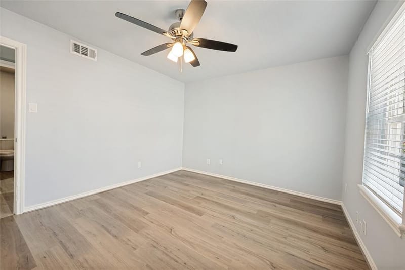 2229 Seville Court, Dalworthington Gardens TX 76013 - Photo 14