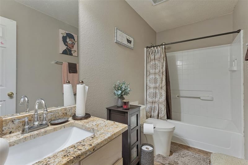 13821 Sonterra Ranch Road, Fort Worth TX 76262 - Photo 17