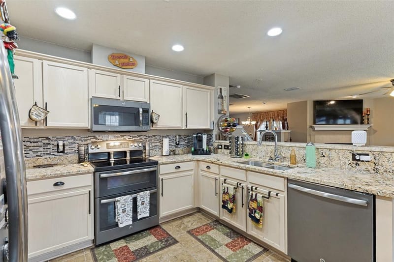 13821 Sonterra Ranch Road, Fort Worth TX 76262 - Photo 10
