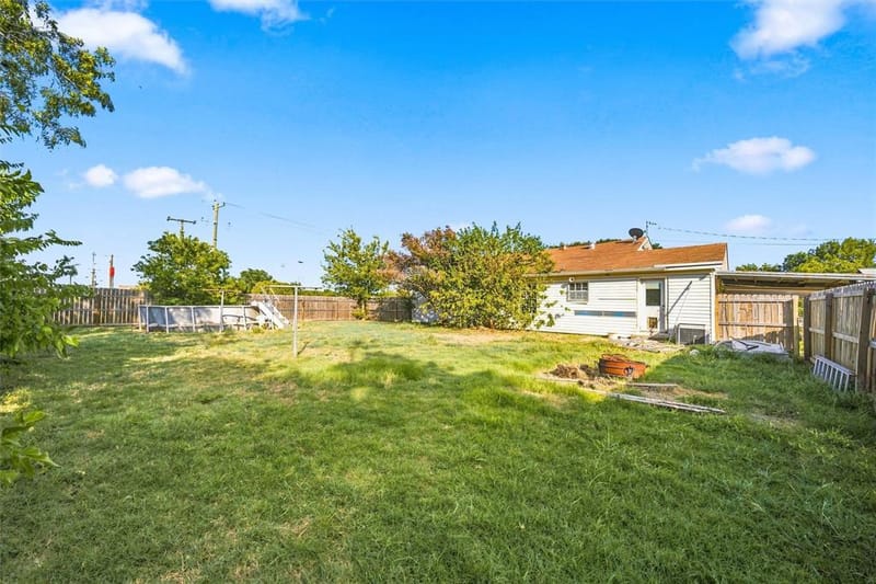 3840 Parrish Street, Bellmead TX 76705 - Photo 14