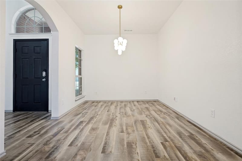 3255 Serpis, Grand Prairie TX 75054 - Photo 2