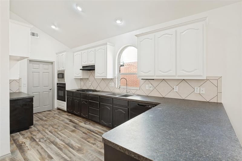 3255 Serpis, Grand Prairie TX 75054 - Photo 13