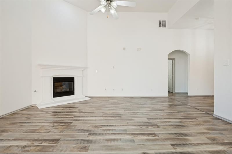 3255 Serpis, Grand Prairie TX 75054 - Photo 5