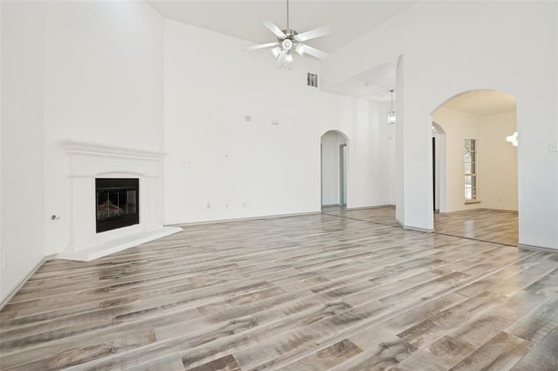 3255 Serpis, Grand Prairie TX 75054 - Photo 4