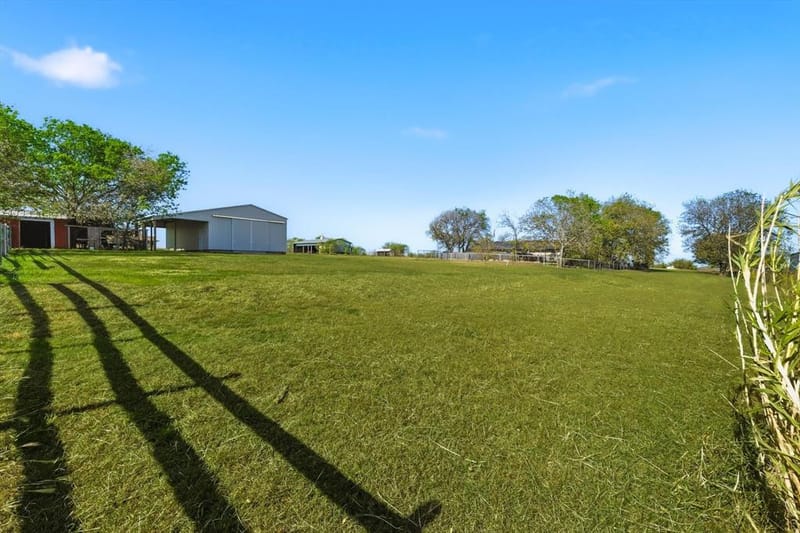 3873 Lois Road E, Sanger TX 76266 - Photo 40