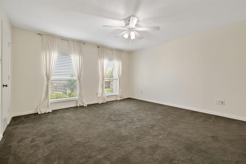 3020 Stonehenge Lane, Carrollton TX 75006 - Photo 19