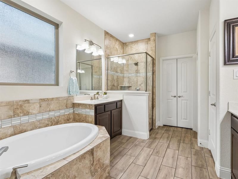 985 E Villas Court, Lewisville TX 75067 - Photo 23
