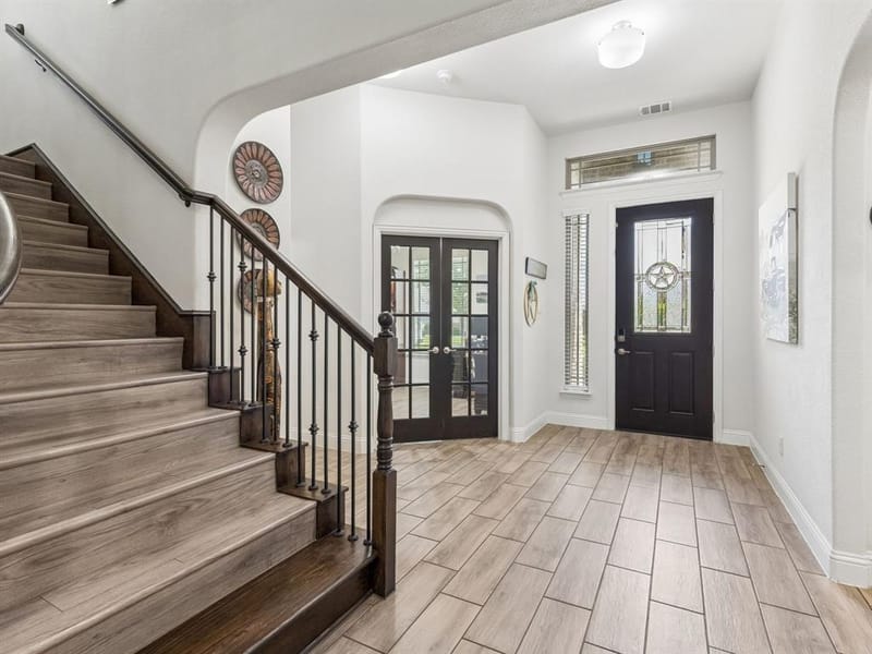 985 E Villas Court, Lewisville TX 75067 - Photo 13