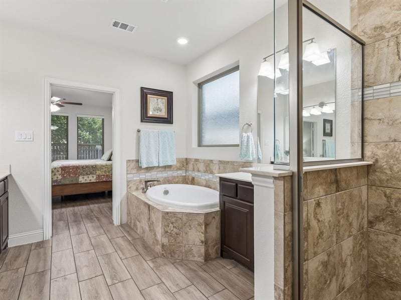 985 E Villas Court, Lewisville TX 75067 - Photo 21