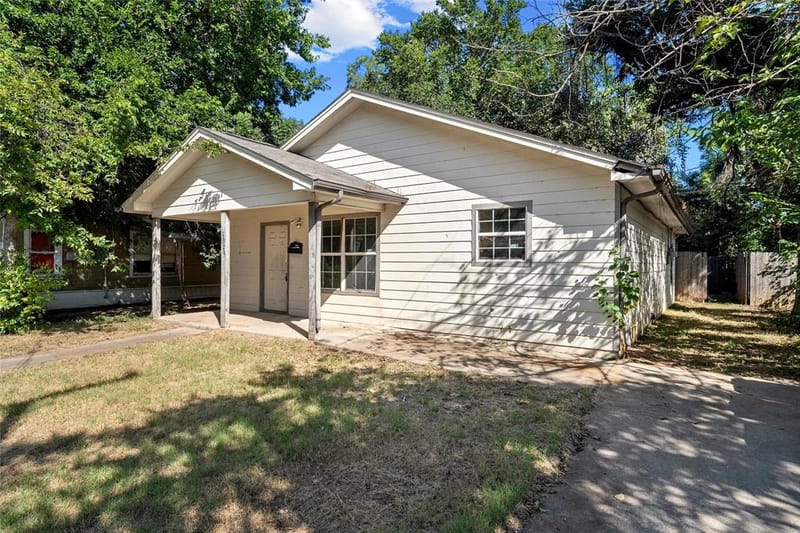 1309 Tabor Street, Waco TX 76704 - Photo 2
