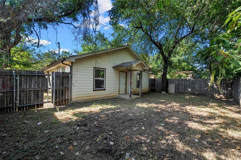 1309 Tabor Street, Waco TX 76704 - Photo 13