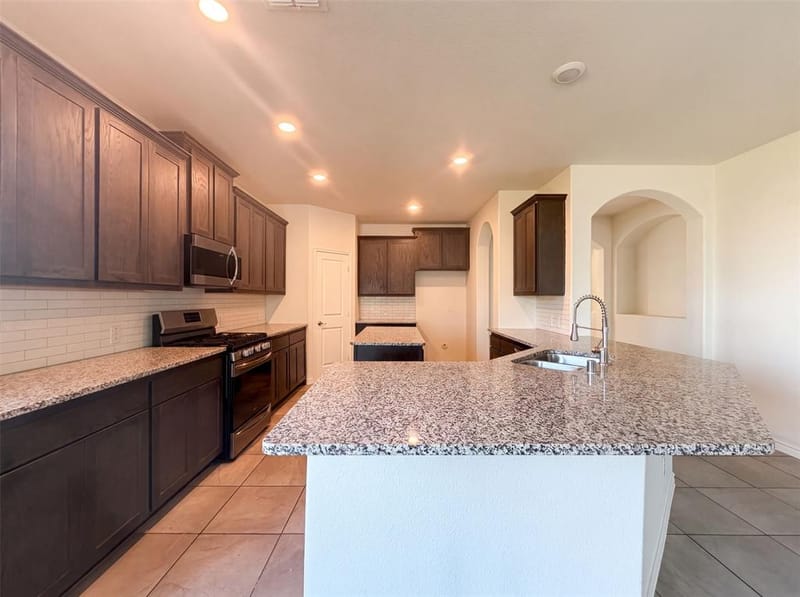 600 Brock Drive, Anna TX 75409 - Photo 2
