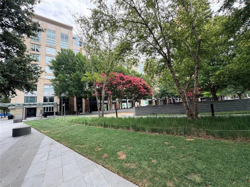 2323 N Houston Street # 310, Dallas TX 75219 - Photo 12