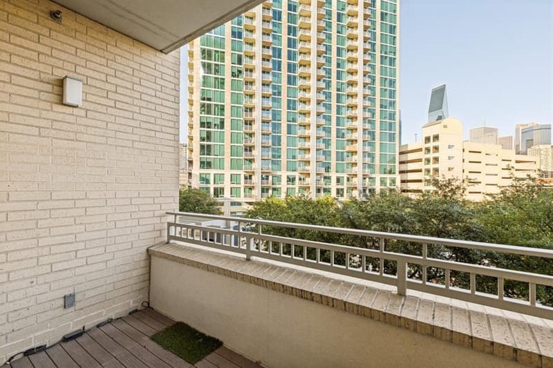 2323 N Houston Street # 310, Dallas TX 75219 - Photo 22