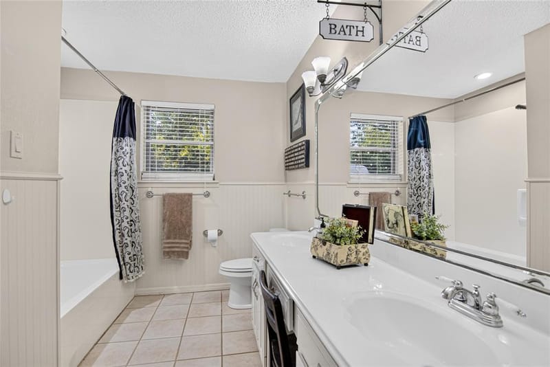 807 W Elizabeth Drive, Robinson TX 76706 - Photo 26