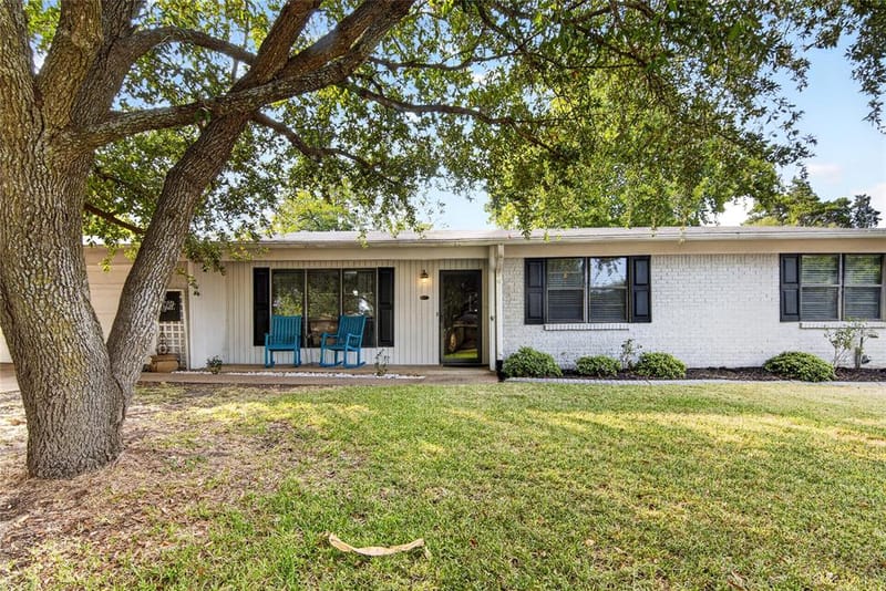 807 W Elizabeth Drive, Robinson TX 76706 - Photo 7