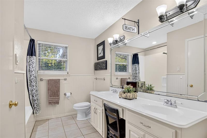 807 W Elizabeth Drive, Robinson TX 76706 - Photo 25
