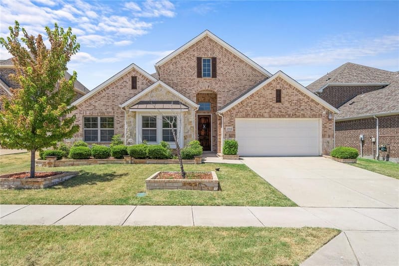 1916 Oakston Drive, Little Elm TX 75033