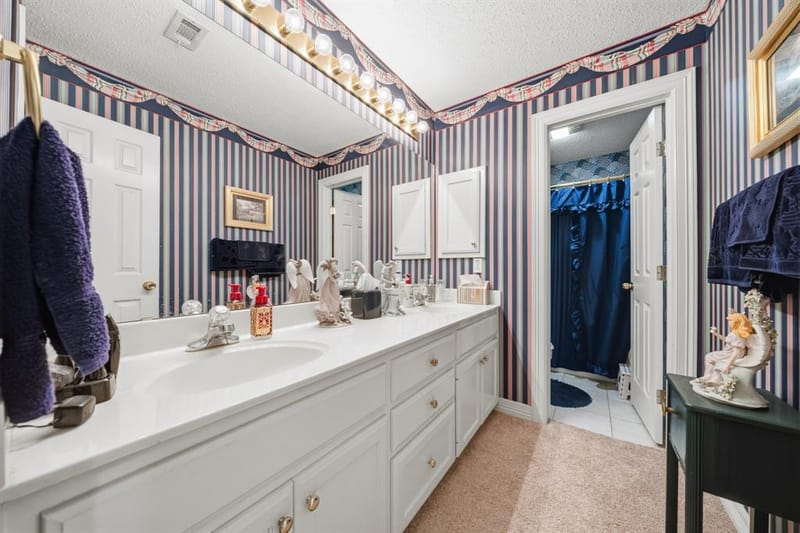10108 Polo Park Circle, Waco TX 76712 - Photo 16