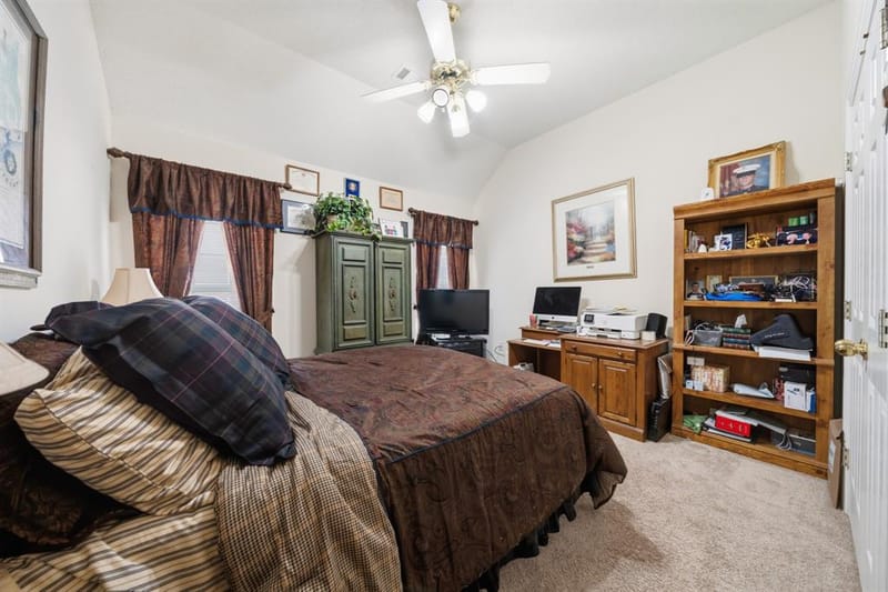 10108 Polo Park Circle, Waco TX 76712 - Photo 14
