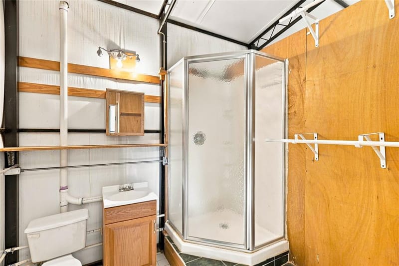 1549 County Road 2130, Telephone TX 75488 - Photo 24