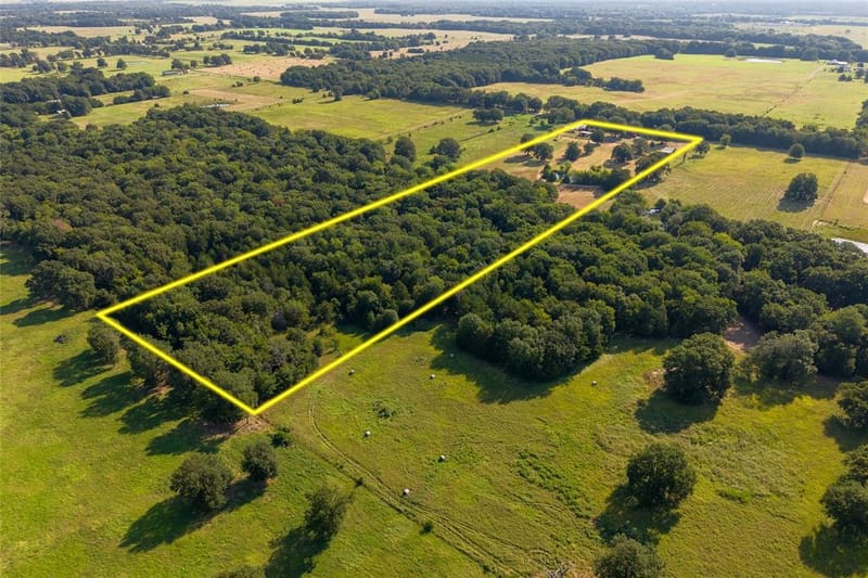 1549 County Road 2130, Telephone TX 75488 - Photo 35