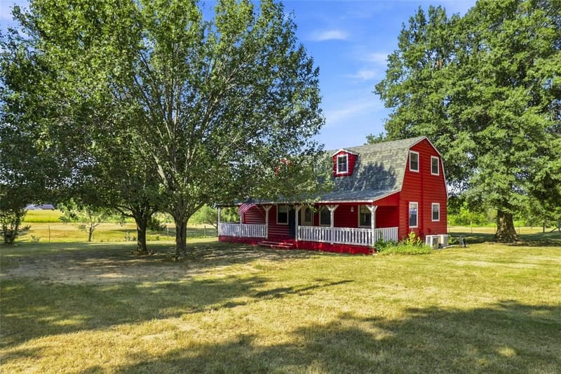 1549 County Road 2130, Telephone TX 75488 - Photo 4