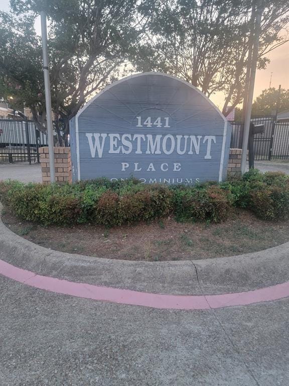 1441 Westmount Avenue # 118, Dallas TX 75211