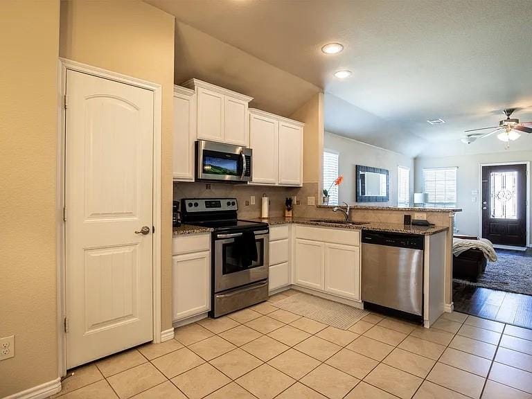 8800 Deadwood Lane, Aubrey TX 76227 - Photo 9