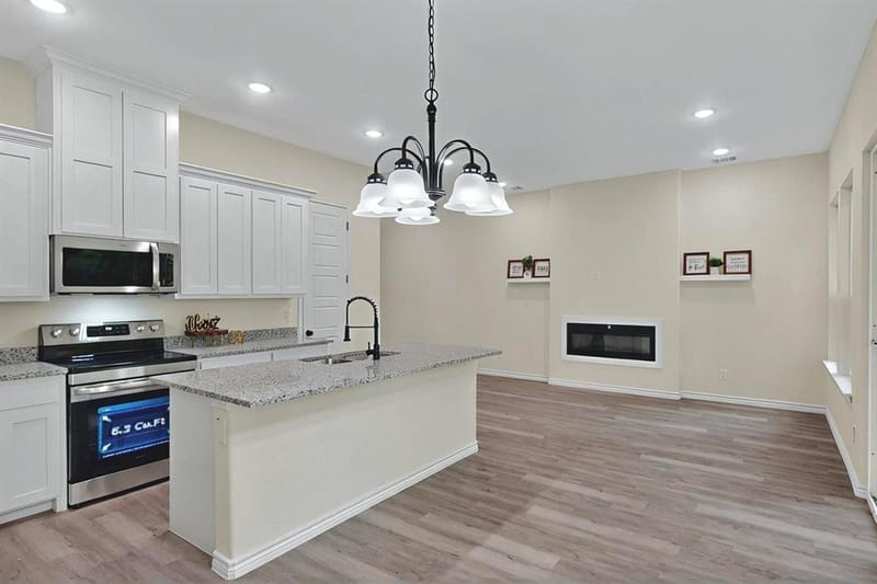 415 Martin Luther King Jr Street, Sulphur Springs TX 75482 - Photo 28