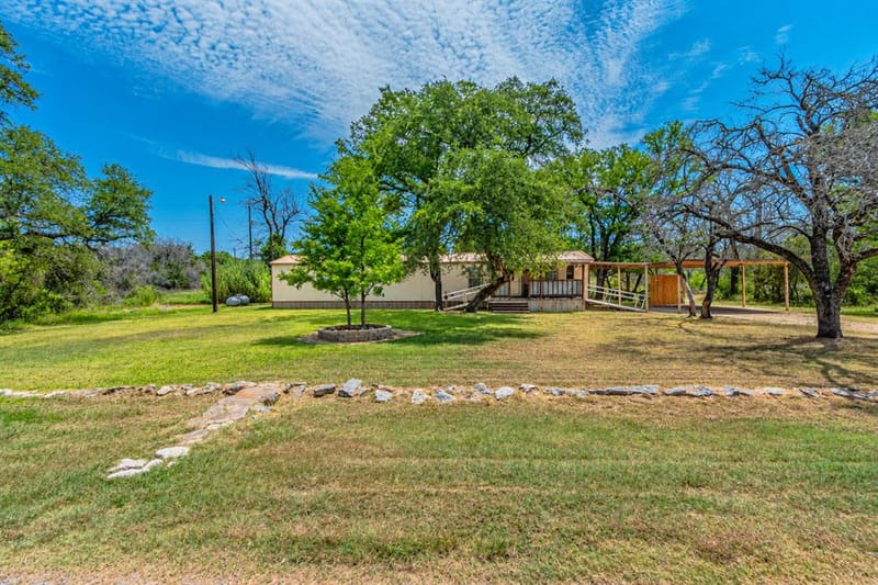 4217 Cottonwood Drive, Granbury TX 76048