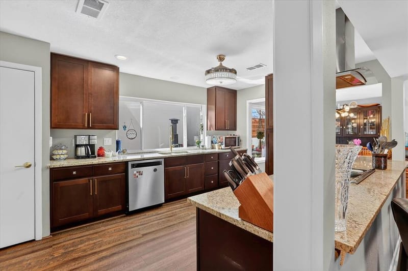 7312 Durado Drive, Fort Worth TX 76179 - Photo 8