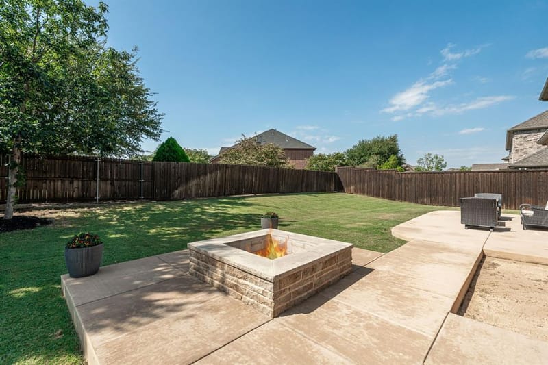 320 Dianna Drive, Prosper TX 75078 - Photo 2