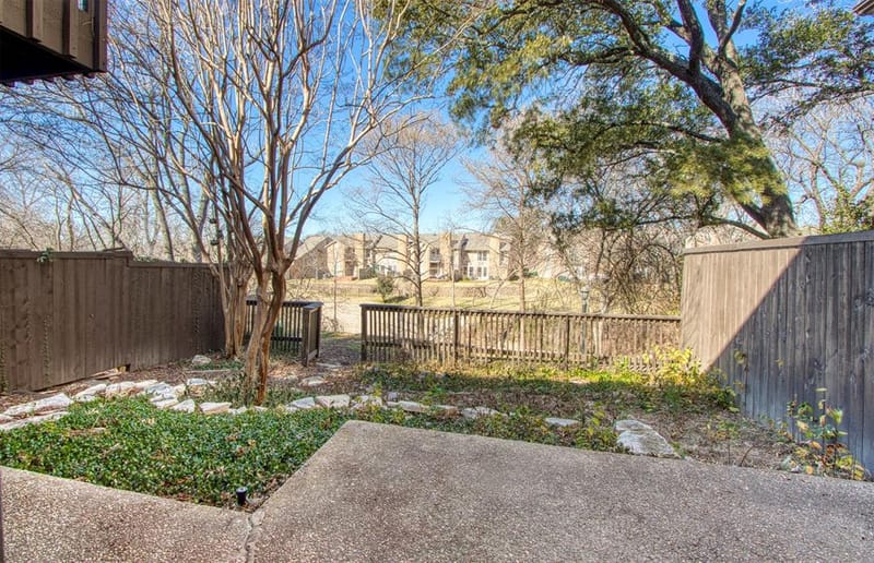 9606 Glenacre, Dallas TX 75243 - Photo 30