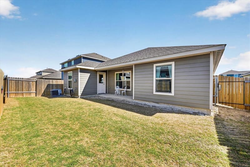 13708 Logan Pass Drive, Ponder TX 76259 - Photo 18