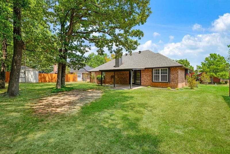 470 Chestnut Lane, Reno TX 75462 - Photo 17