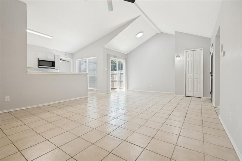 3006 Oak Ridge Place, Grand Prairie TX 75052 - Photo 6