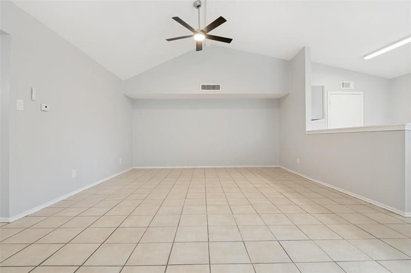 3006 Oak Ridge Place, Grand Prairie TX 75052 - Photo 7