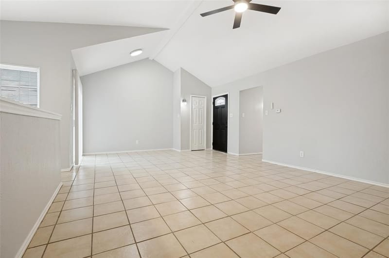 3006 Oak Ridge Place, Grand Prairie TX 75052 - Photo 4