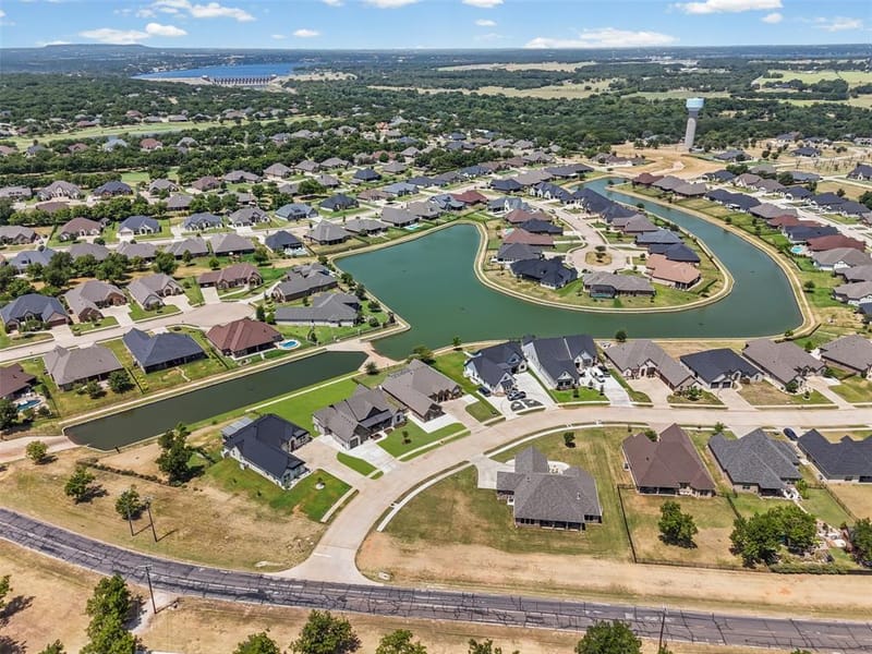 6657 Pinehurst Drive, Granbury TX 76049 - Photo 12